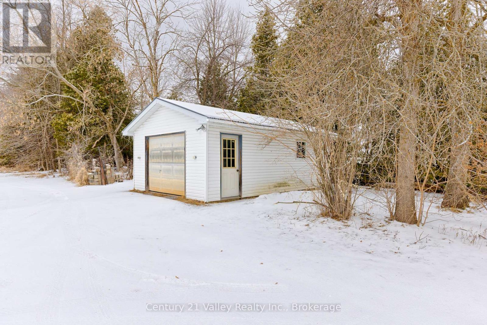 911 Bulger Road, North Algona Wilberforce, Ontario  K0J 1T0 - Photo 5 - X12890916