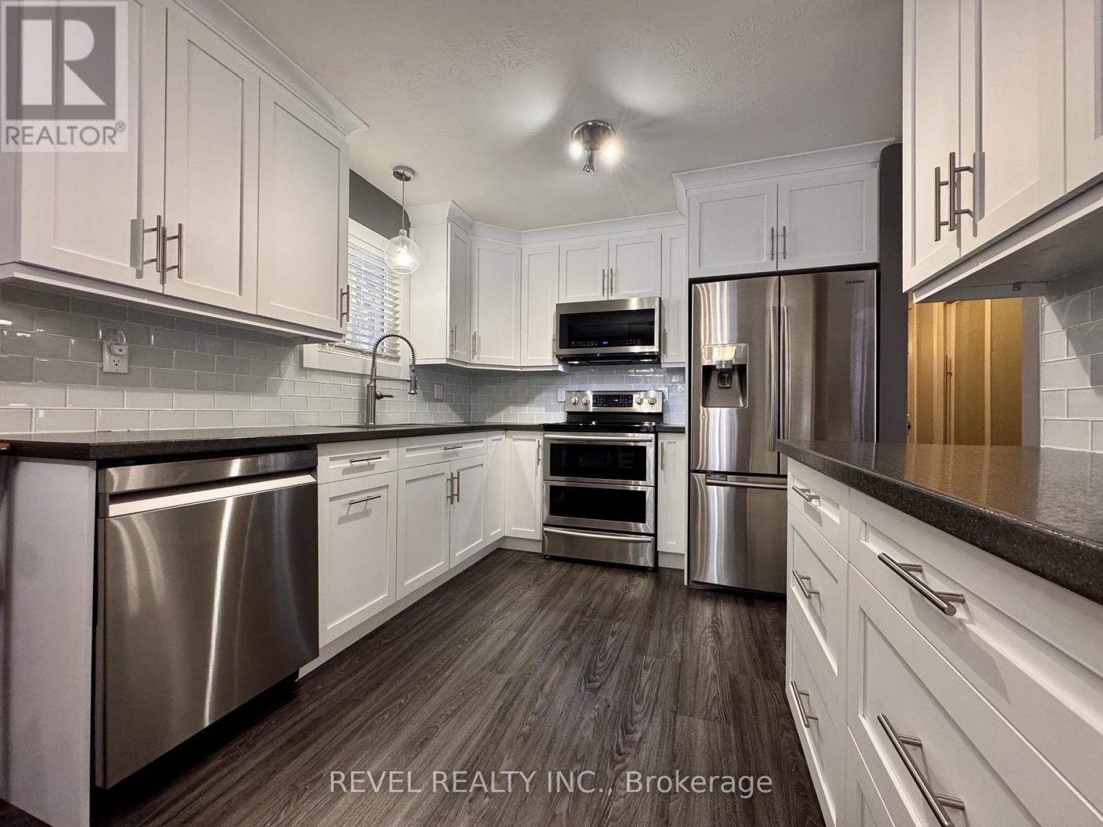 124 Shamrock Avenue, Timmins, Ontario  P0N 1H0 - Photo 3 - T12890870