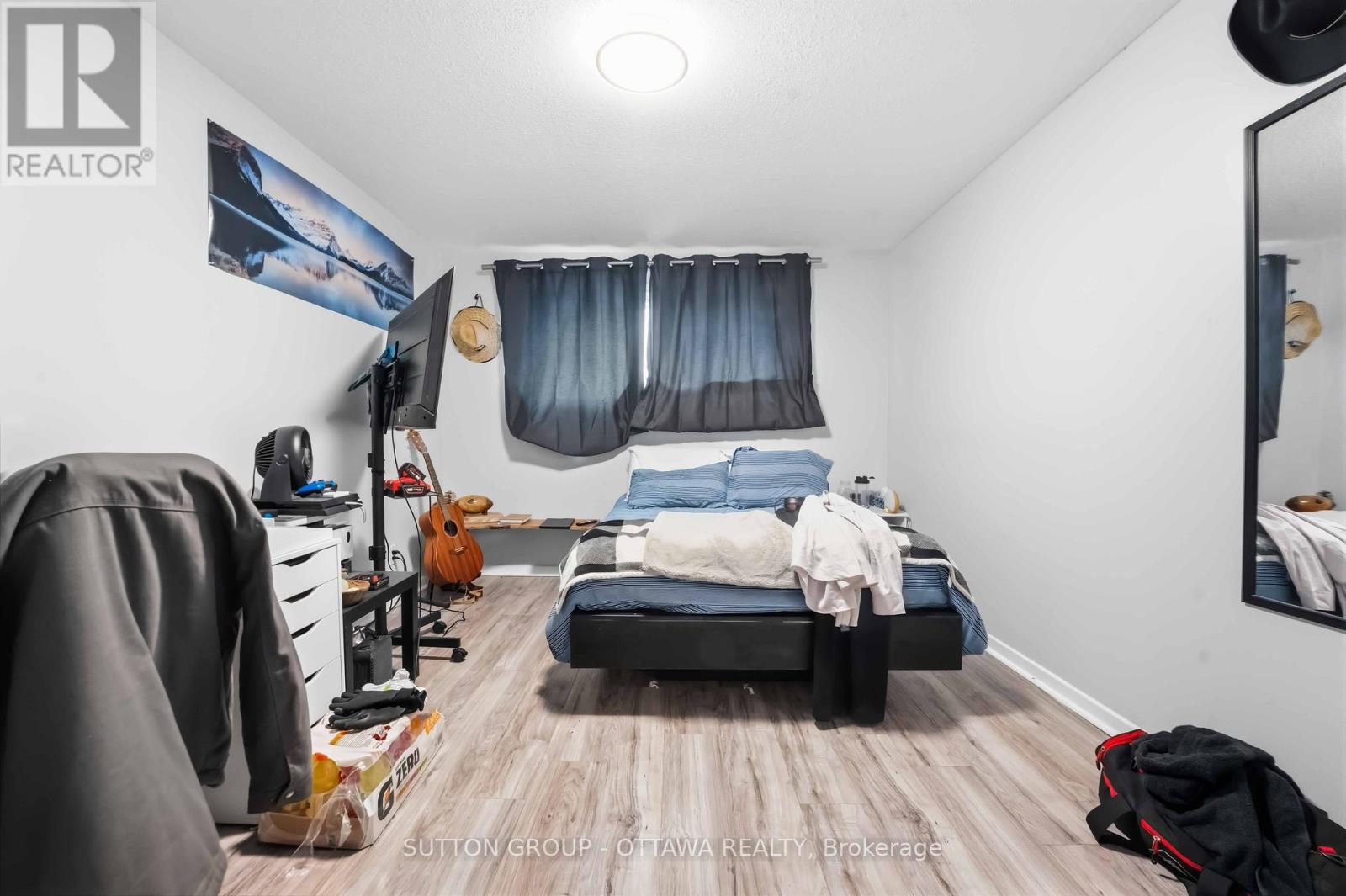 43 Southview Crescent, Ottawa, Ontario  K2E 5R4 - Photo 28 - X12890796