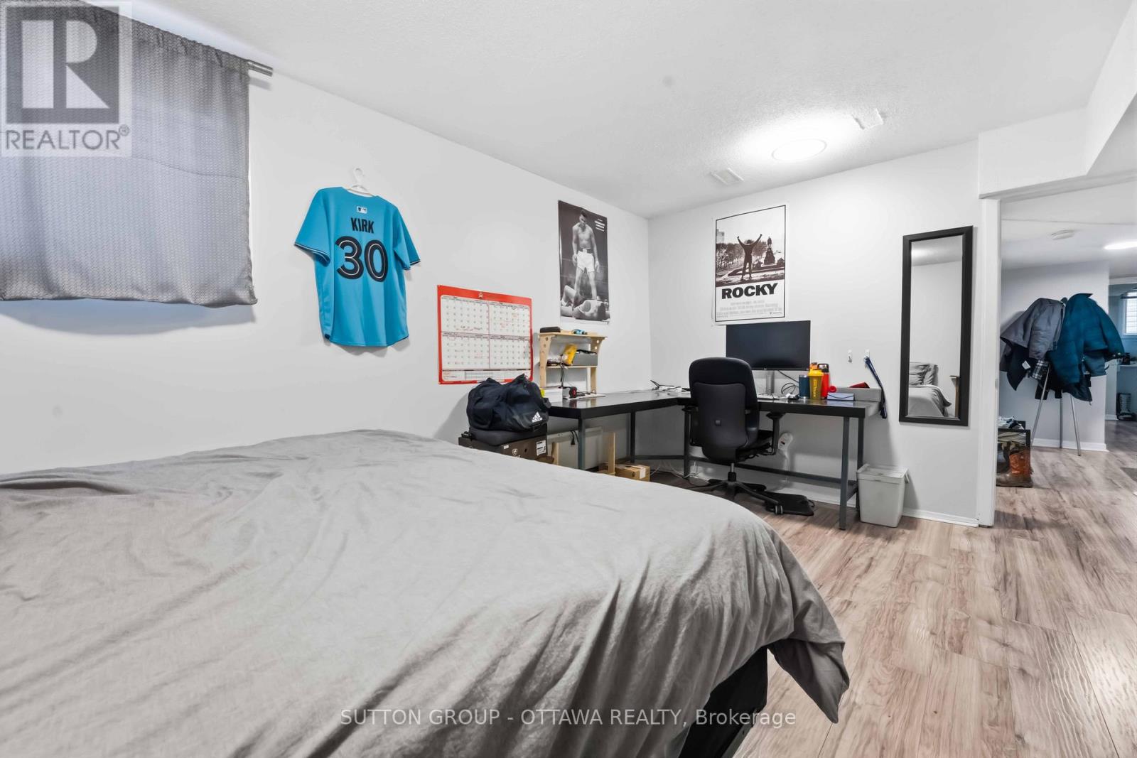 43 Southview Crescent, Ottawa, Ontario  K2E 5R4 - Photo 32 - X12890796