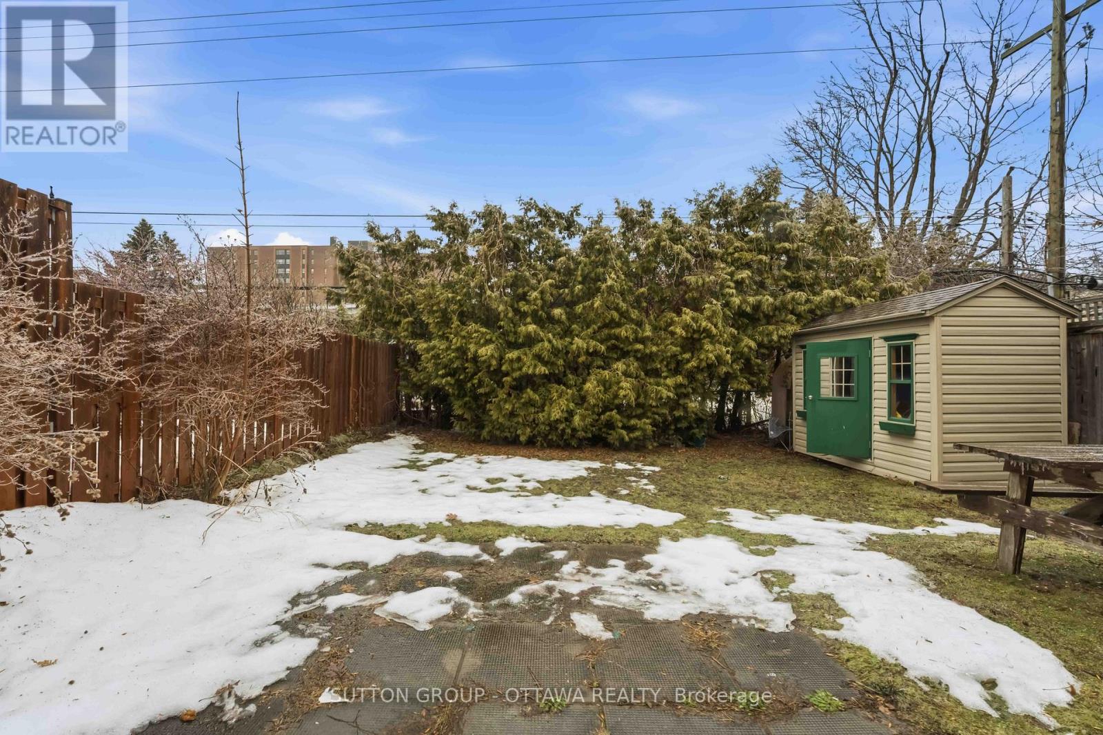 43 Southview Crescent, Ottawa, Ontario  K2E 5R4 - Photo 44 - X12890796