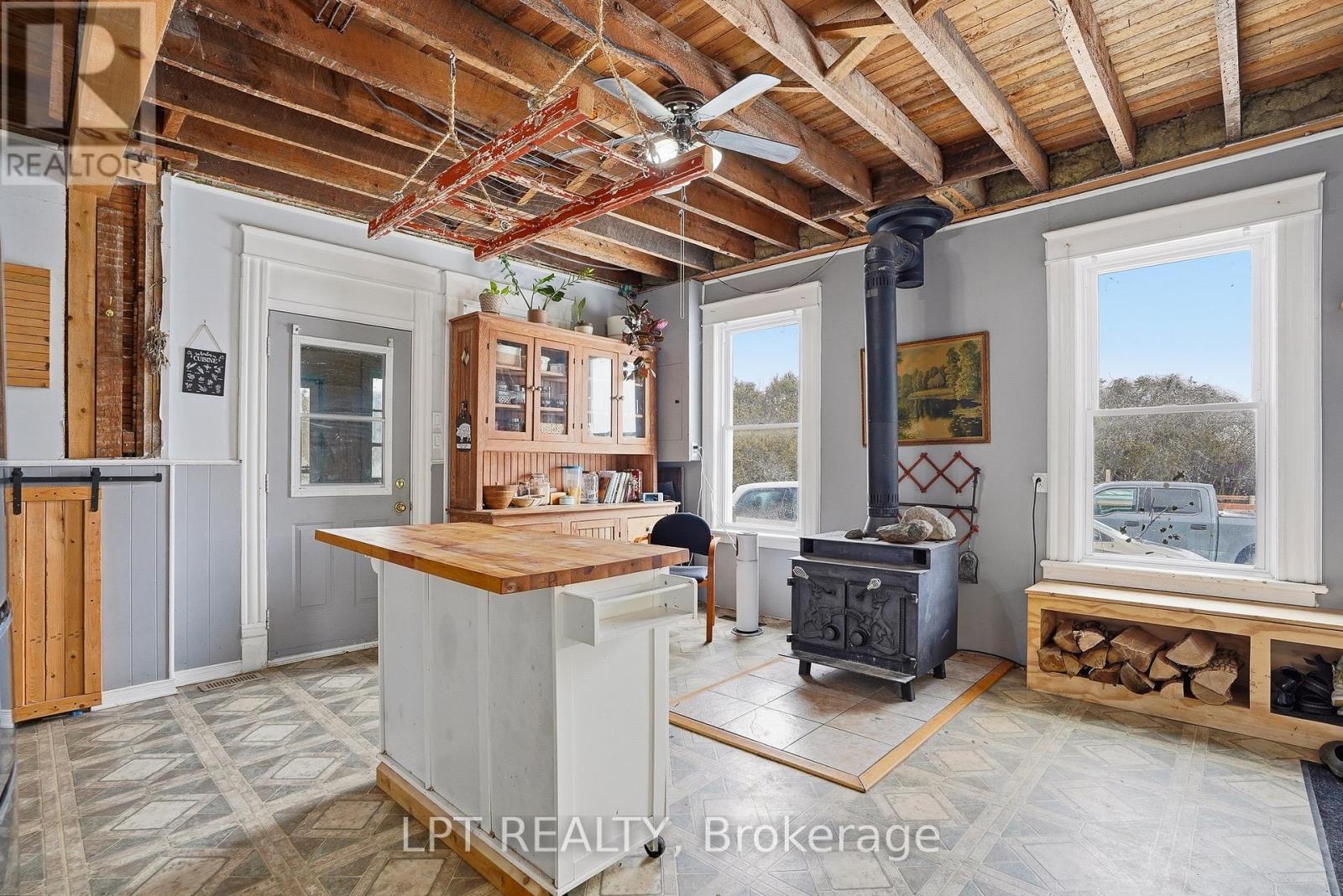 21630 Laggan-Glenelg Road, North Glengarry, Ontario  K0B 1E0 - Photo 13 - X12890860