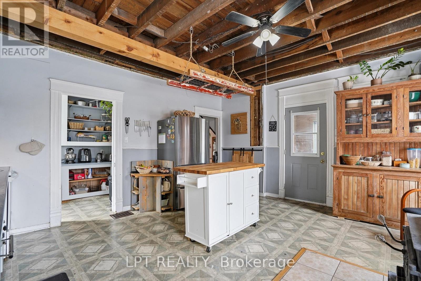 21630 Laggan-Glenelg Road, North Glengarry, Ontario  K0B 1E0 - Photo 14 - X12890860