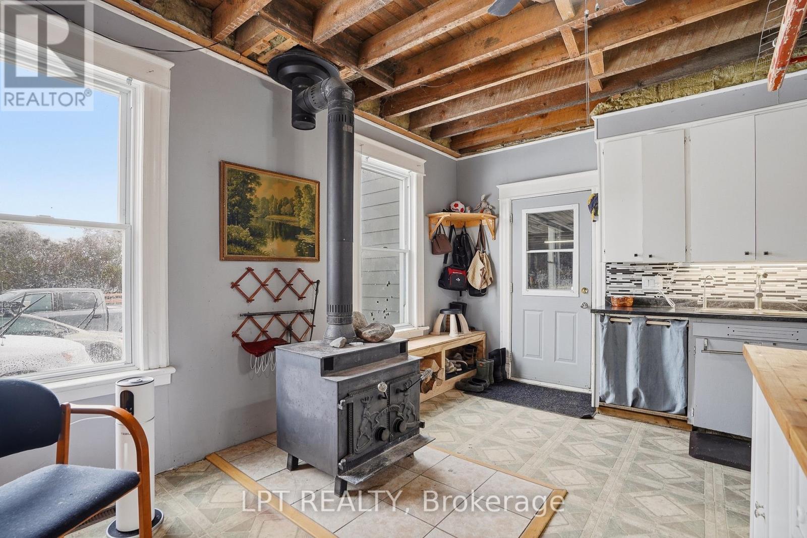 21630 Laggan-Glenelg Road, North Glengarry, Ontario  K0B 1E0 - Photo 16 - X12890860