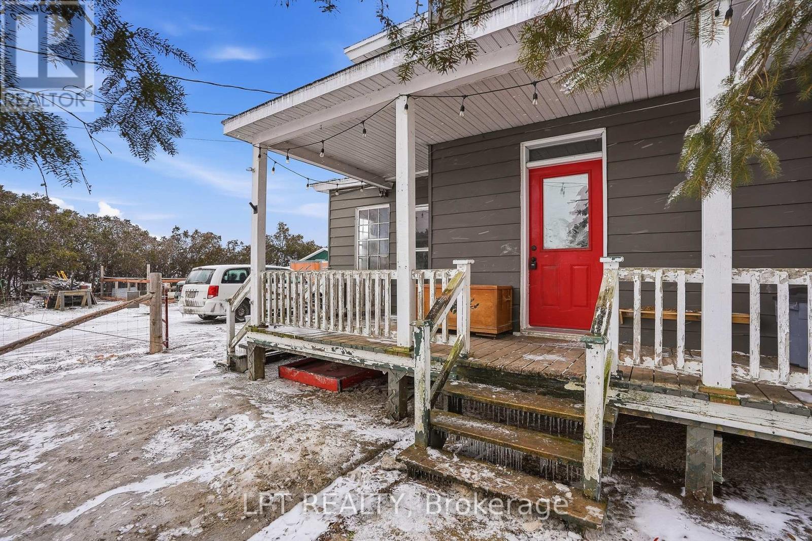 21630 Laggan-Glenelg Road, North Glengarry, Ontario  K0B 1E0 - Photo 3 - X12890860