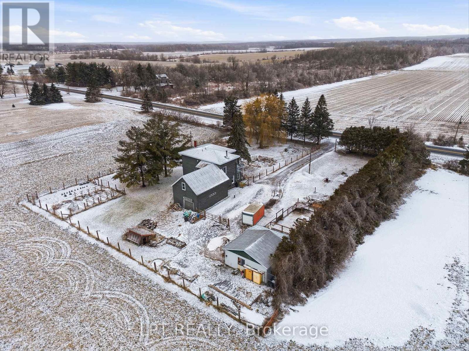 21630 Laggan-Glenelg Road, North Glengarry, Ontario  K0B 1E0 - Photo 34 - X12890860