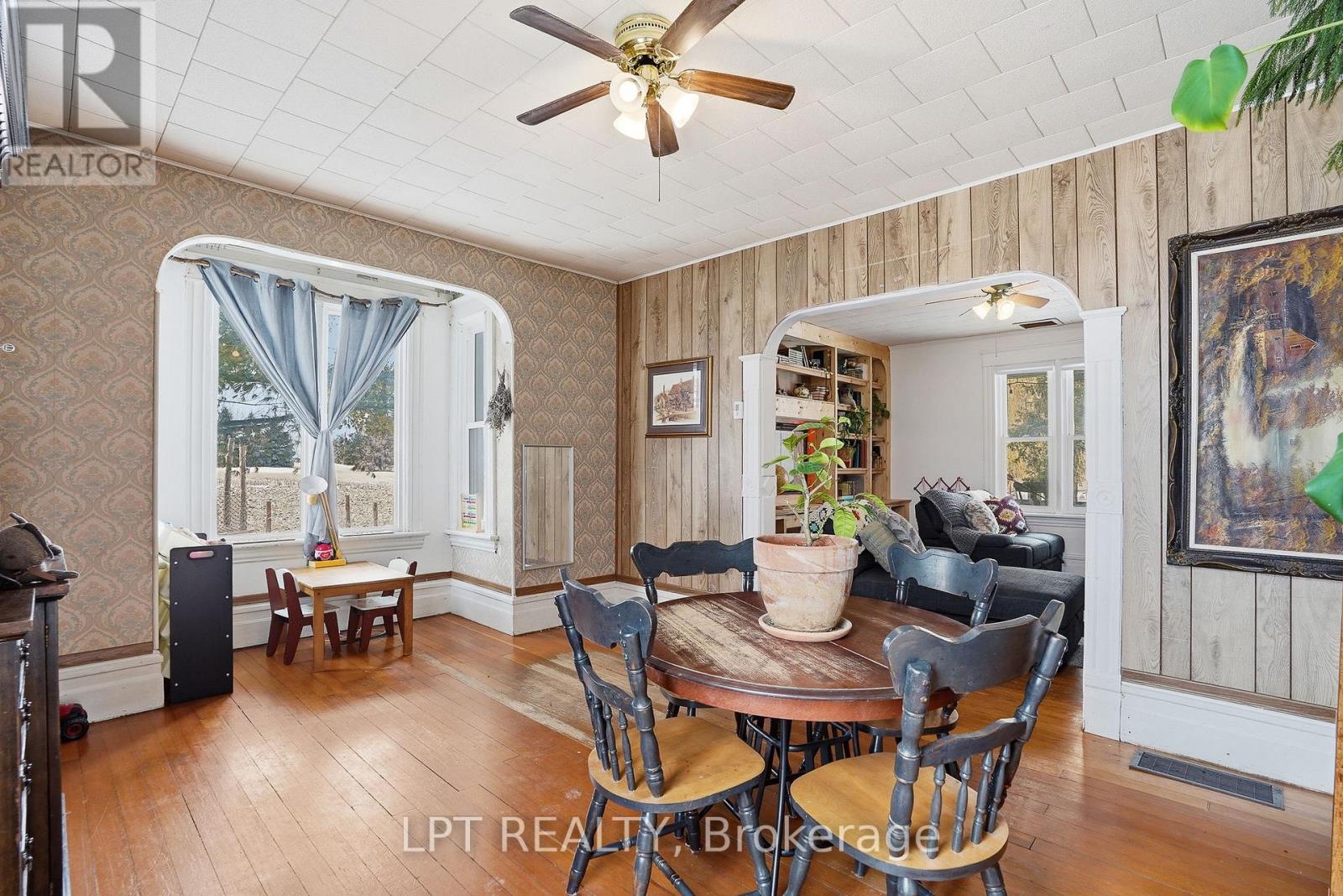 21630 Laggan-Glenelg Road, North Glengarry, Ontario  K0B 1E0 - Photo 9 - X12890860