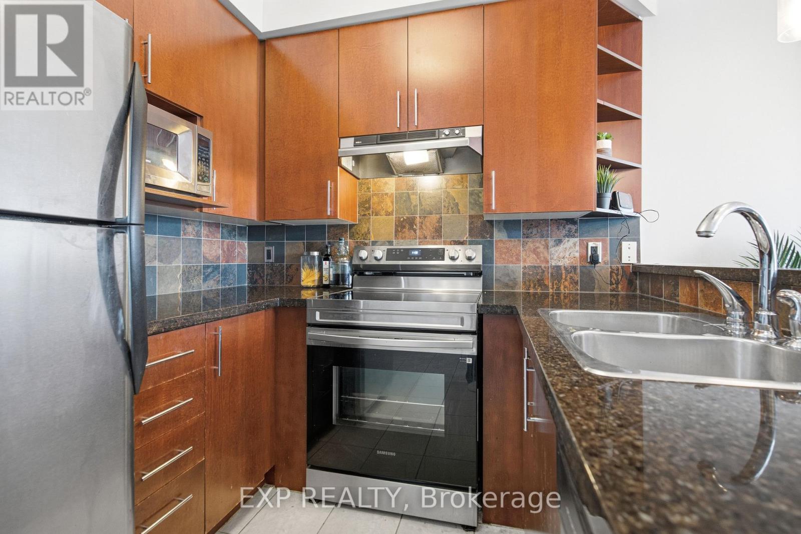 402 - 711 Churchill Avenue, Ottawa, Ontario  K1Z 5G6 - Photo 11 - X12890866