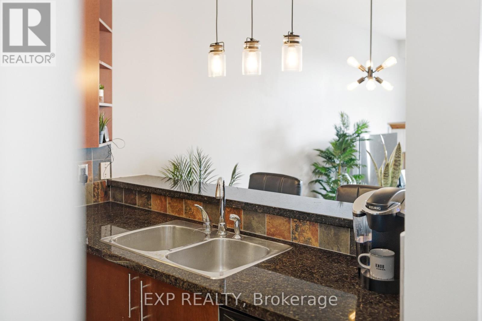 402 - 711 Churchill Avenue, Ottawa, Ontario  K1Z 5G6 - Photo 17 - X12890866