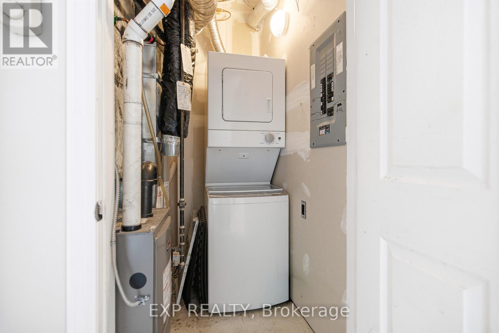 402 - 711 Churchill Avenue, Ottawa, Ontario  K1Z 5G6 - Photo 6 - X12890866