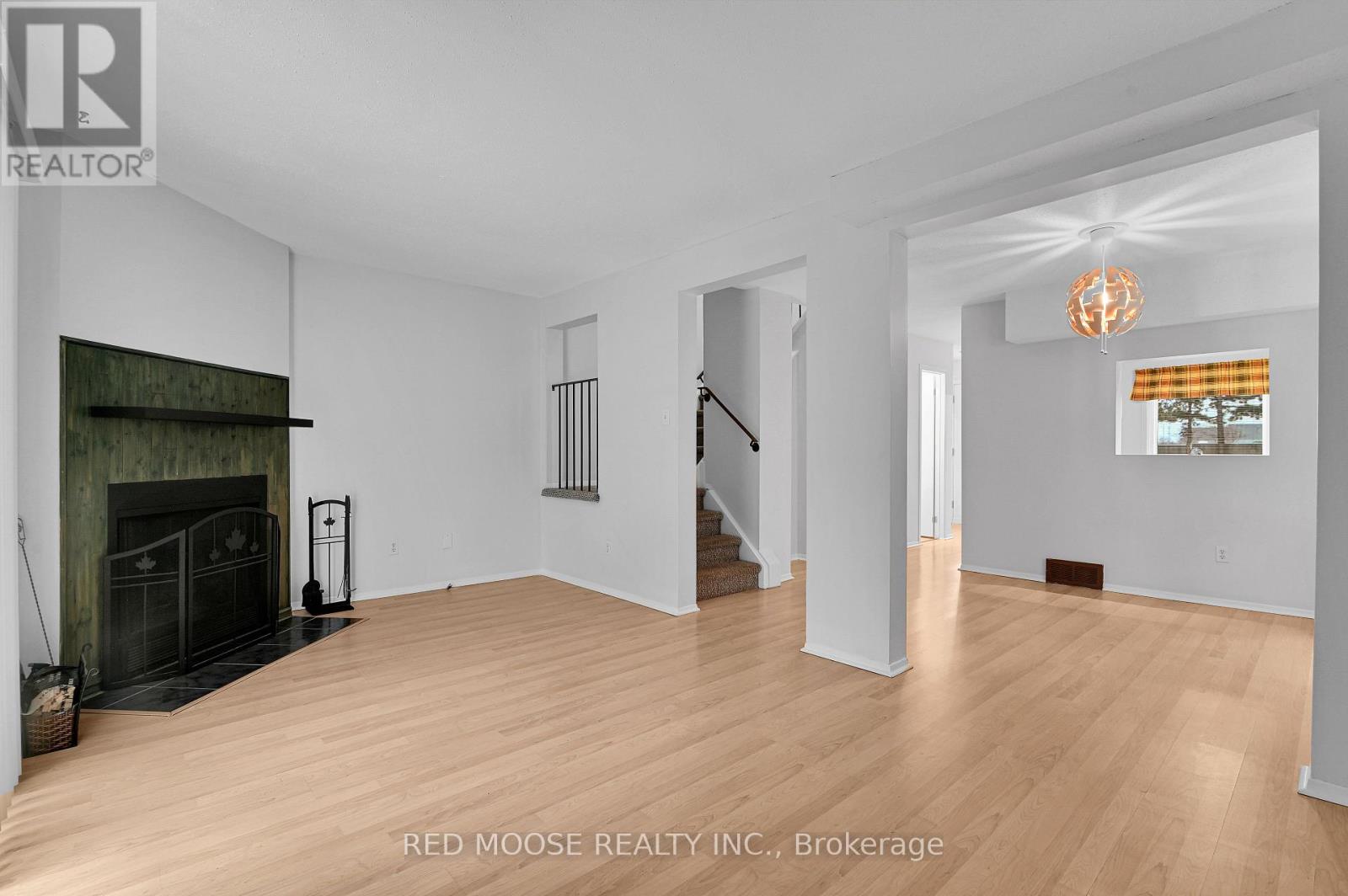 1983 Greenvale Lane, Ottawa, Ontario  K1C 6E4 - Photo 18 - X12891006