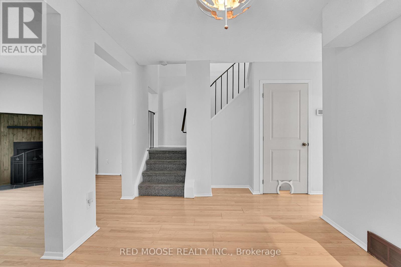 1983 Greenvale Lane, Ottawa, Ontario  K1C 6E4 - Photo 19 - X12891006