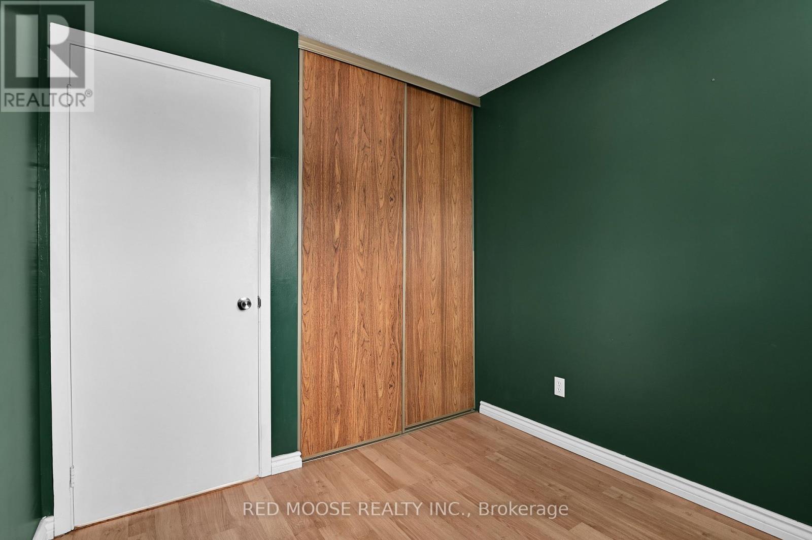 1983 Greenvale Lane, Ottawa, Ontario  K1C 6E4 - Photo 31 - X12891006