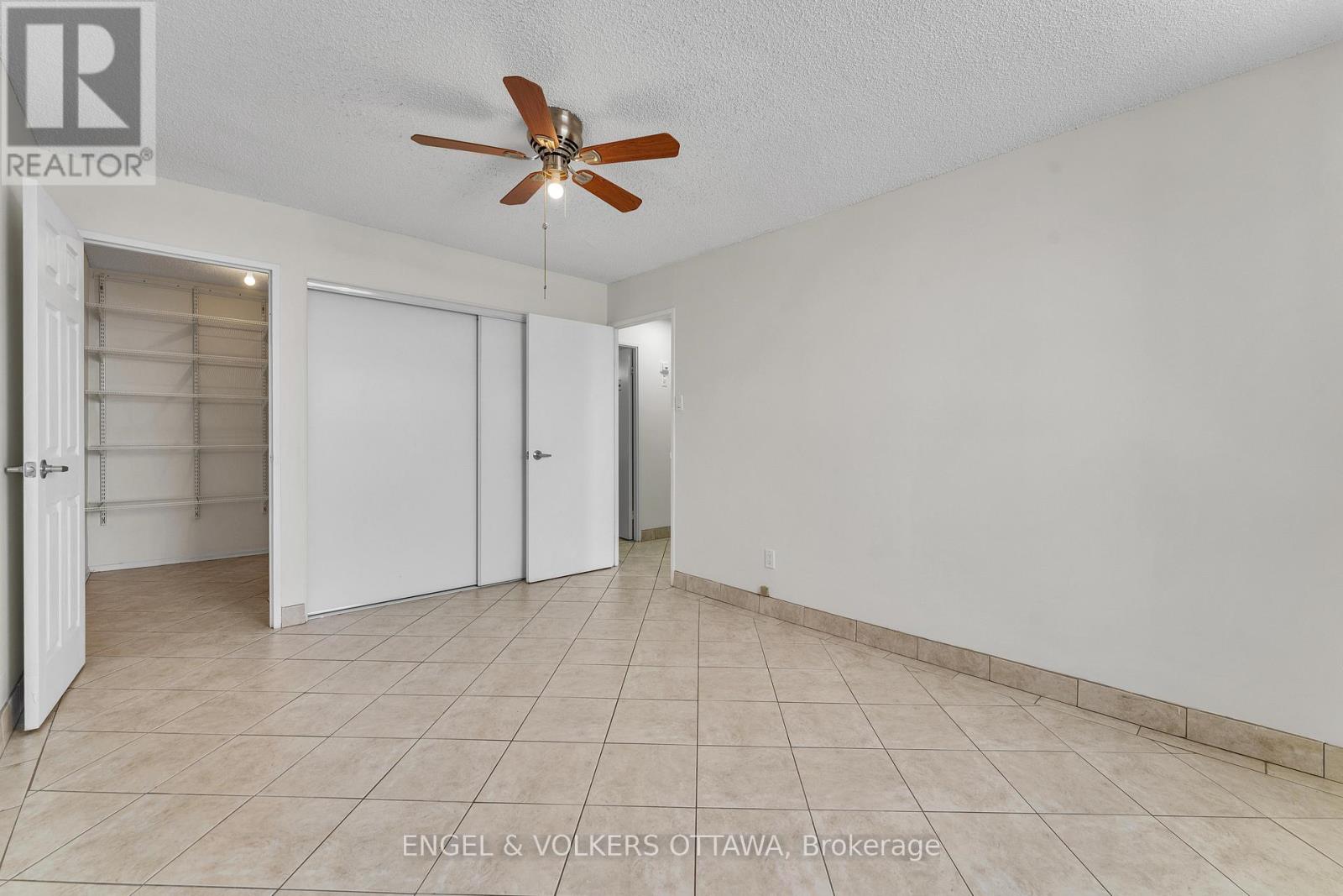 2002 - 665 Bathgate Drive, Ottawa, Ontario  K1K 3Y4 - Photo 15 - X12891018