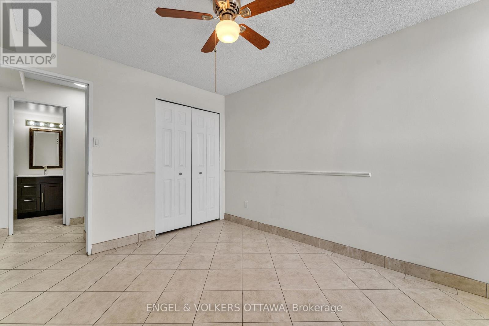 2002 - 665 Bathgate Drive, Ottawa, Ontario  K1K 3Y4 - Photo 18 - X12891018