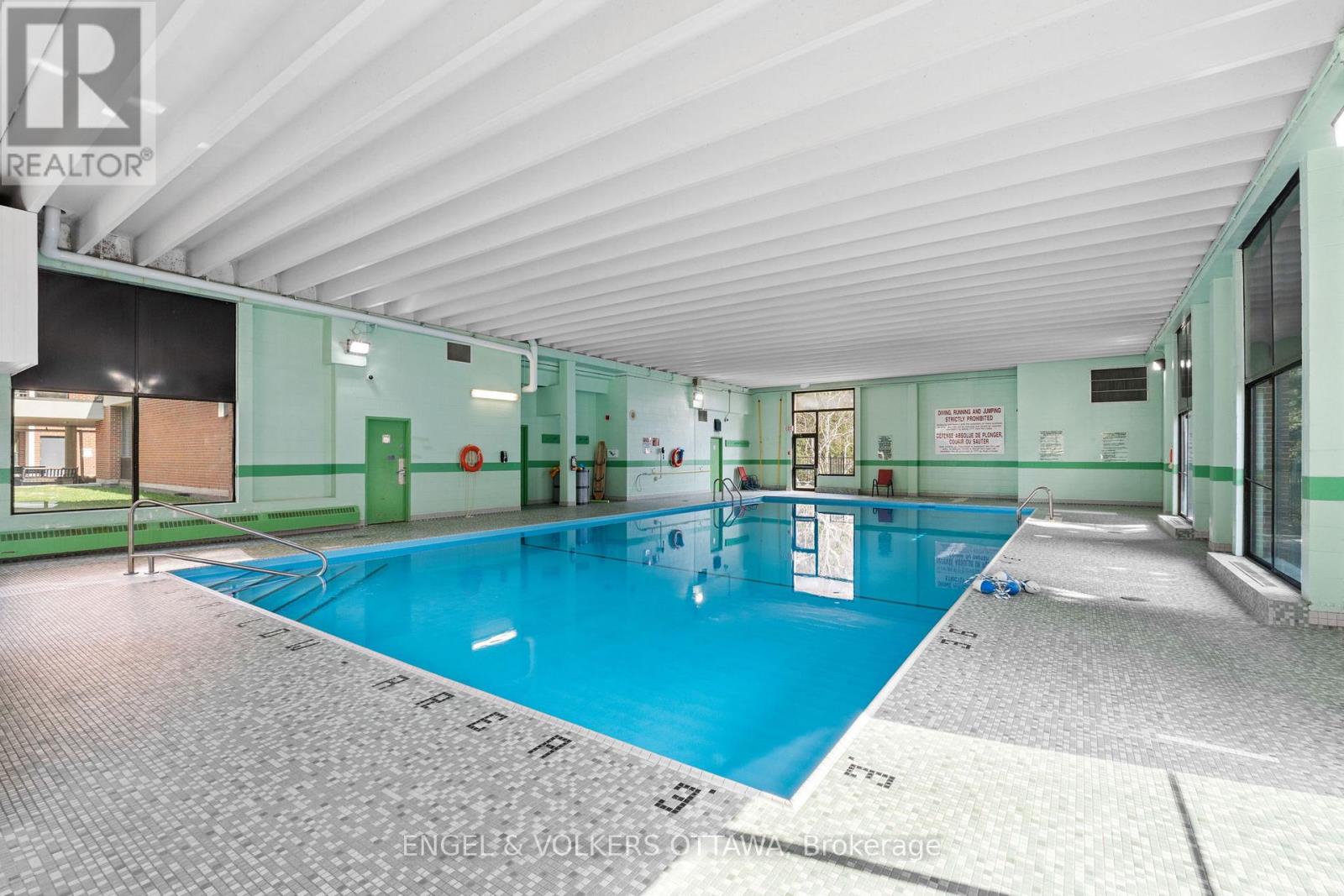 2002 - 665 Bathgate Drive, Ottawa, Ontario  K1K 3Y4 - Photo 25 - X12891018