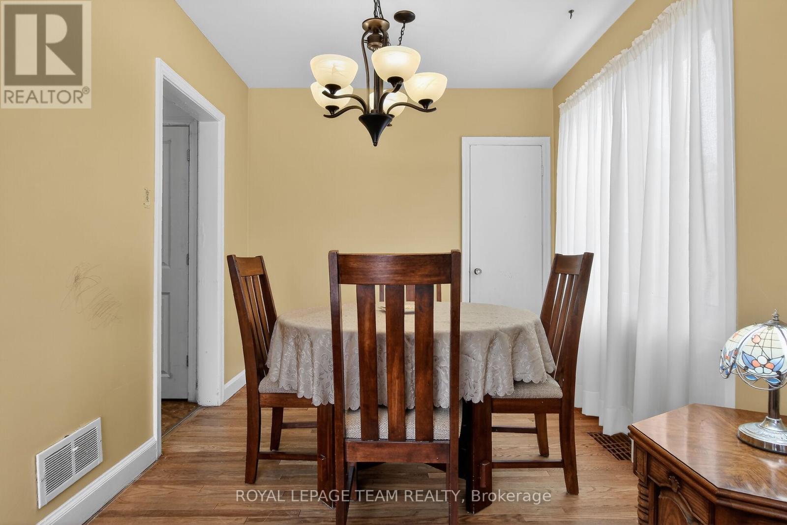 36 Rita Avenue, Ottawa, Ontario  K2G 2G6 - Photo 11 - X12891038