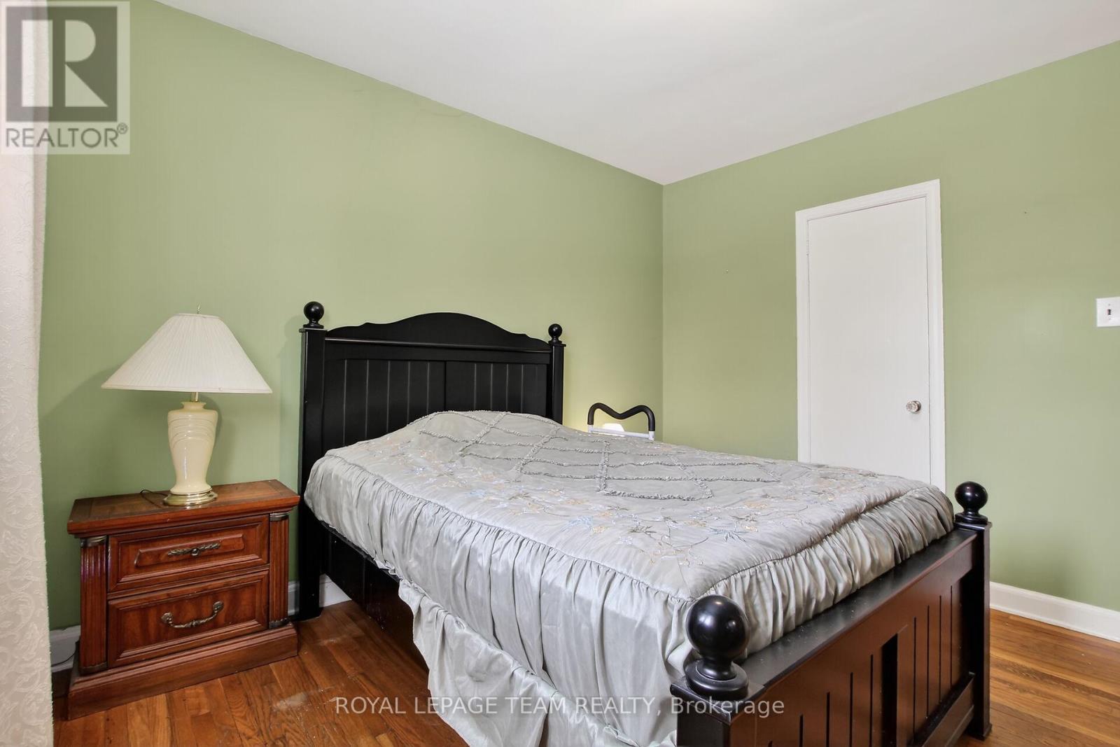 36 Rita Avenue, Ottawa, Ontario  K2G 2G6 - Photo 18 - X12891038