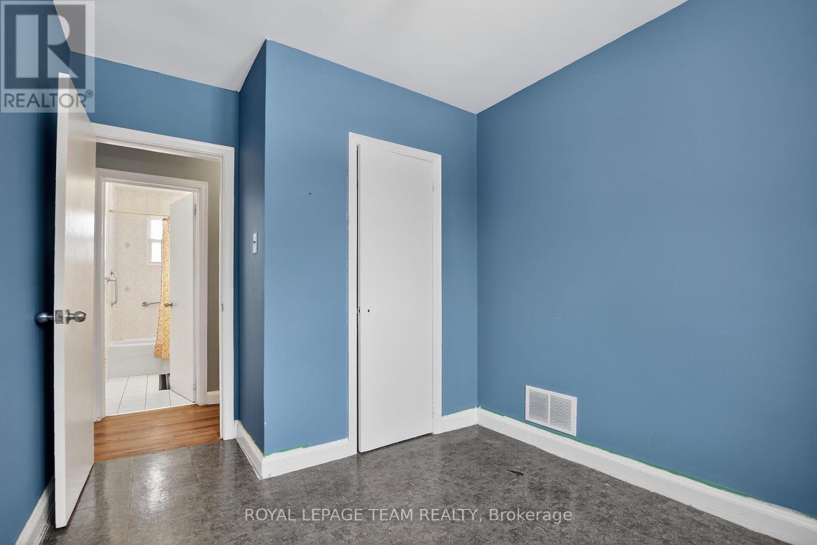 36 Rita Avenue, Ottawa, Ontario  K2G 2G6 - Photo 22 - X12891038