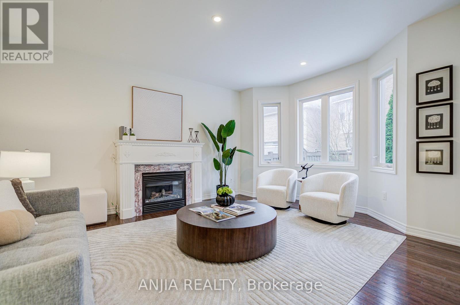 74 Hammersly Boulevard, Markham, Ontario  L6E 0L1 - Photo 12 - N12890820