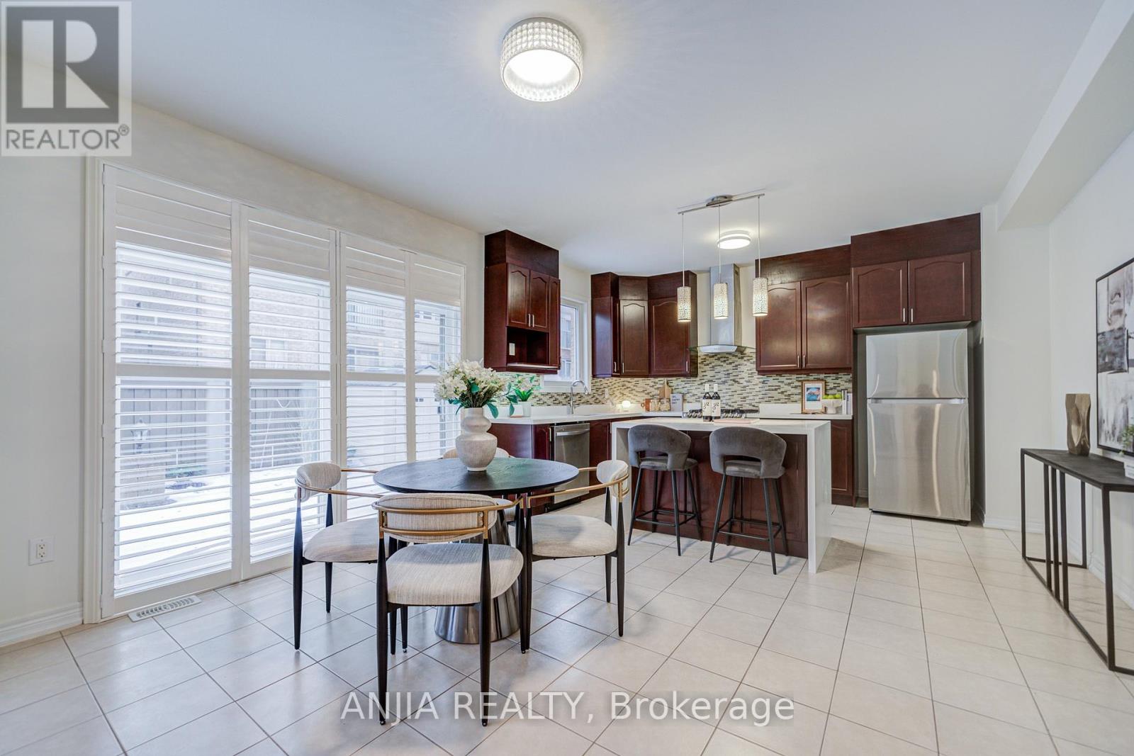 74 Hammersly Boulevard, Markham, Ontario  L6E 0L1 - Photo 16 - N12890820