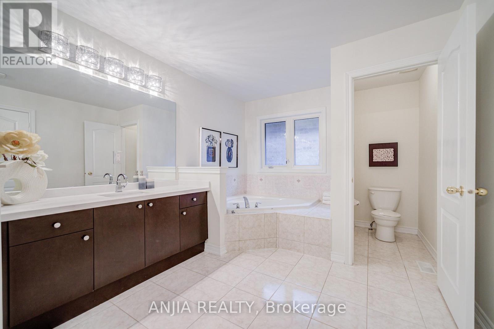 74 Hammersly Boulevard, Markham, Ontario  L6E 0L1 - Photo 24 - N12890820