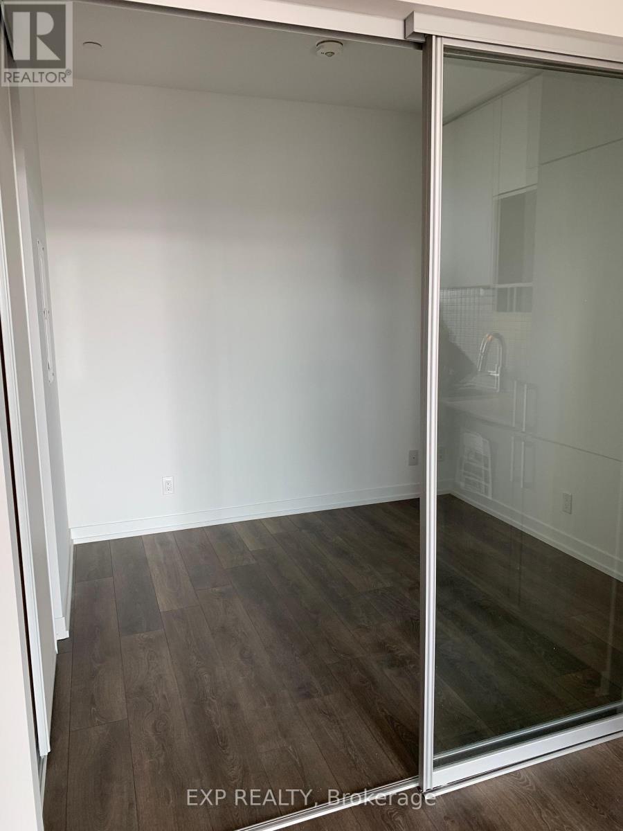 3205 - 950 Portage Parkway, Vaughan, Ontario  L4K 0J7 - Photo 5 - N12890884