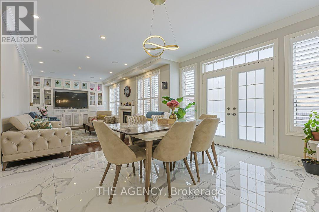 48 Tonner Crescent, Aurora, Ontario  L4G 0G6 - Photo 19 - N12890922