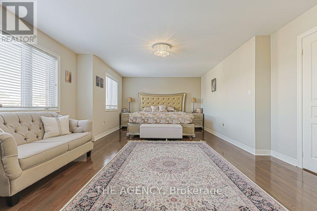 48 Tonner Crescent, Aurora, Ontario  L4G 0G6 - Photo 26 - N12890922