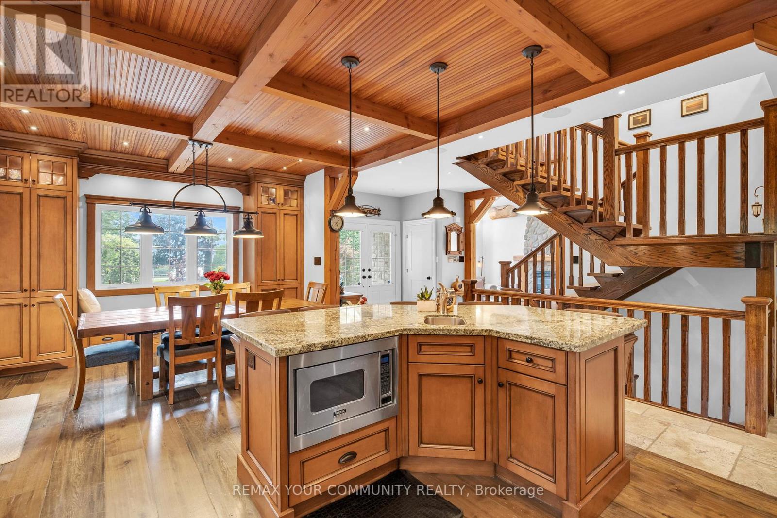 515 Lake Drive E, Georgina, Ontario  L0E 1S0 - Photo 20 - N12890964