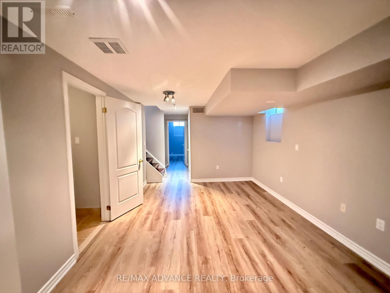 69 Aries Crescent, Markham, Ontario  L6C 2B7 - Photo 31 - N12891068