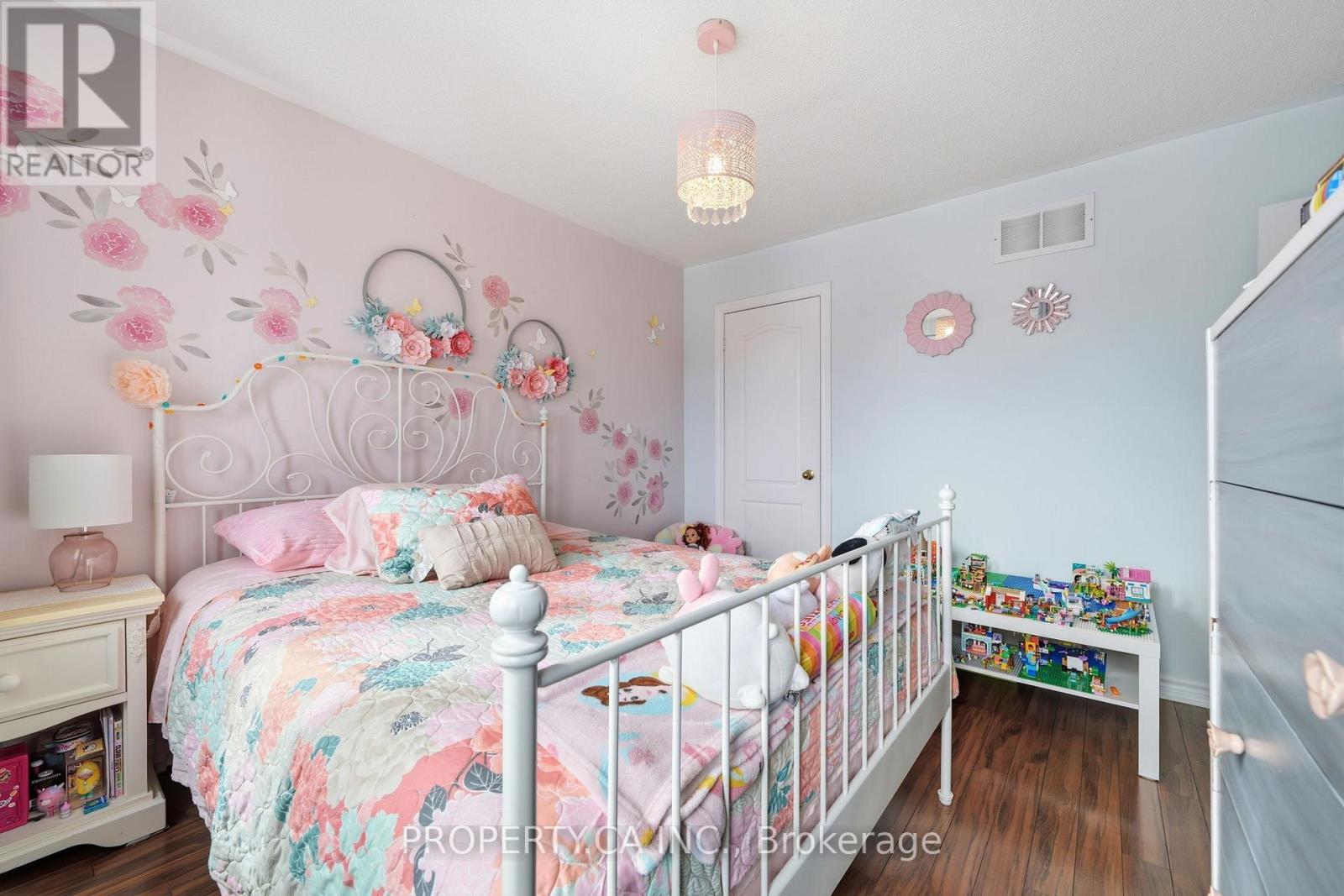 72 Beaverbrook Crescent, Vaughan, Ontario  L6A 3T3 - Photo 21 - N12891074