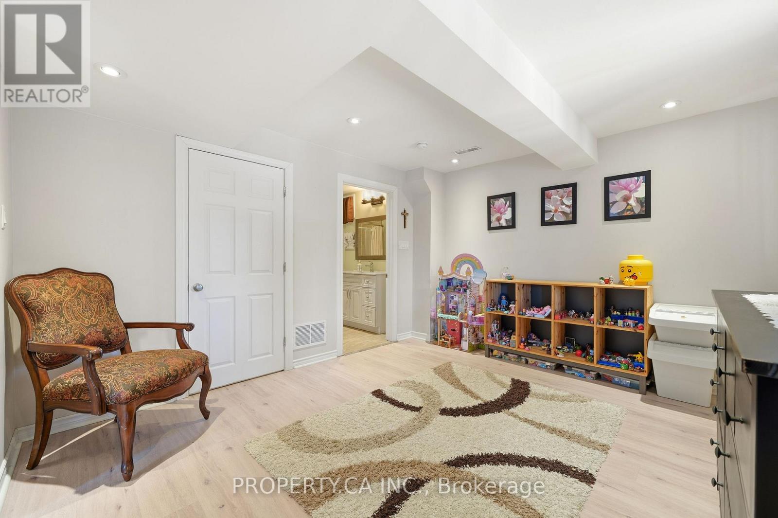 72 Beaverbrook Crescent, Vaughan, Ontario  L6A 3T3 - Photo 30 - N12891074