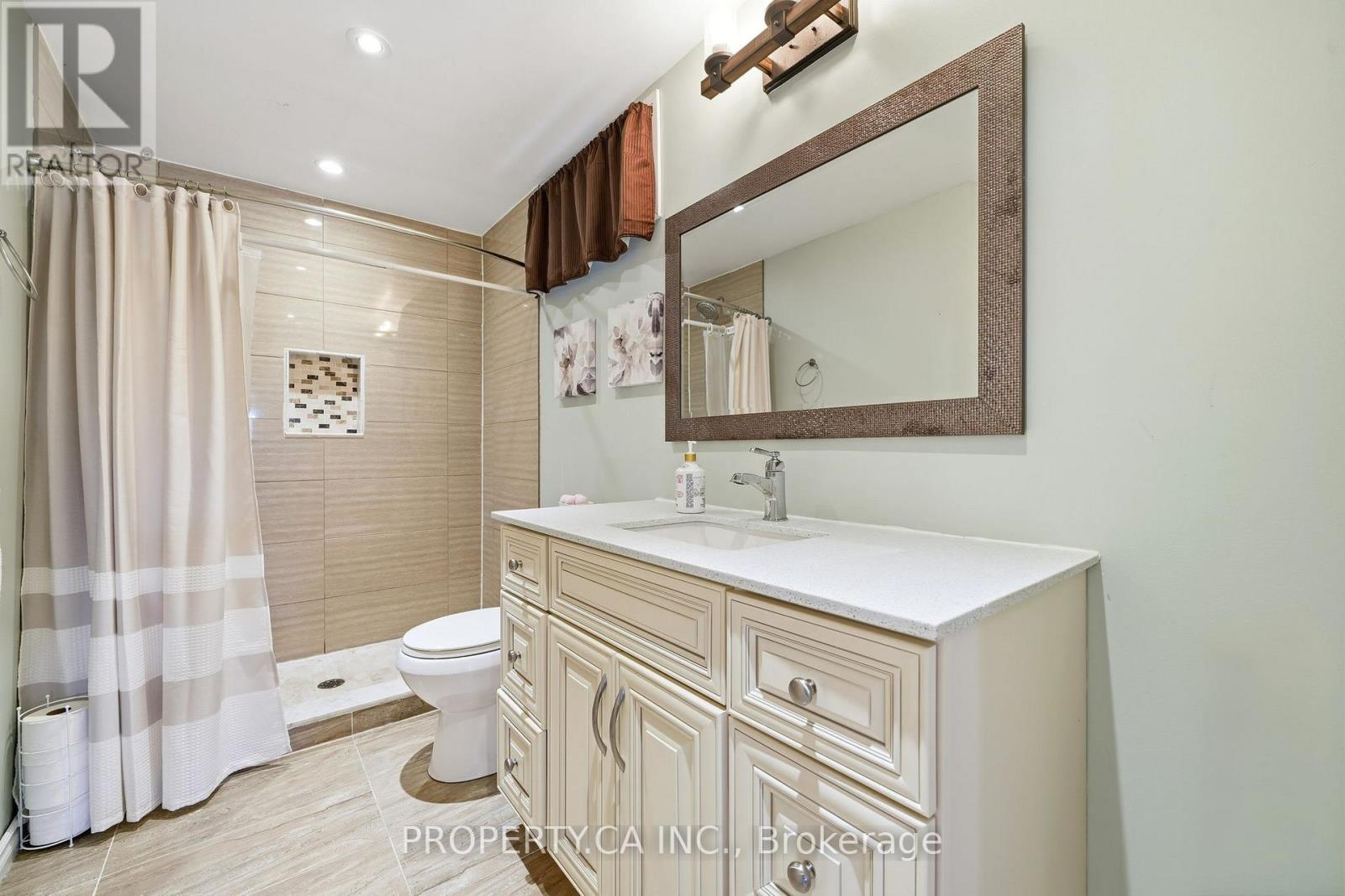 72 Beaverbrook Crescent, Vaughan, Ontario  L6A 3T3 - Photo 32 - N12891074