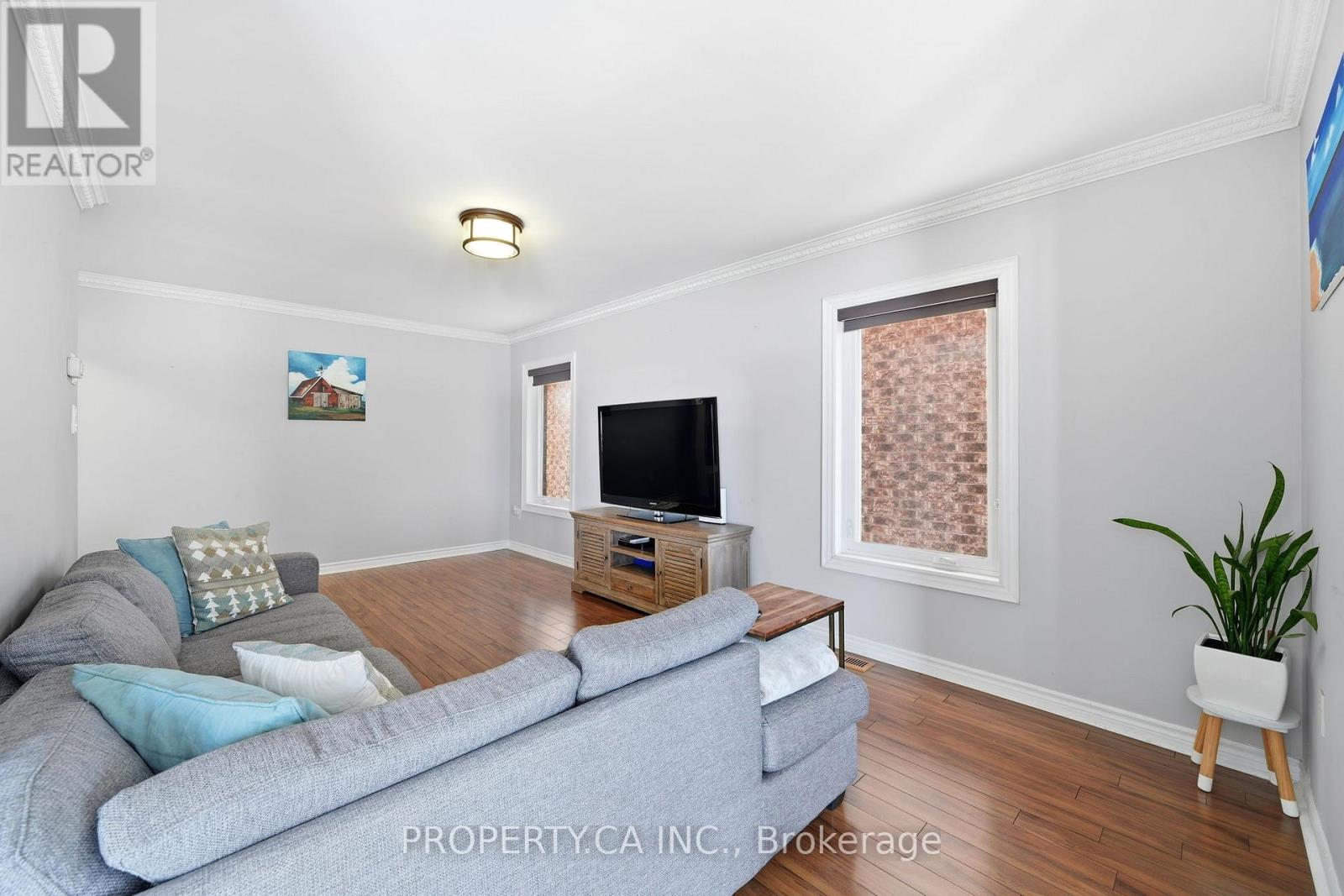 72 Beaverbrook Crescent, Vaughan, Ontario  L6A 3T3 - Photo 8 - N12891074