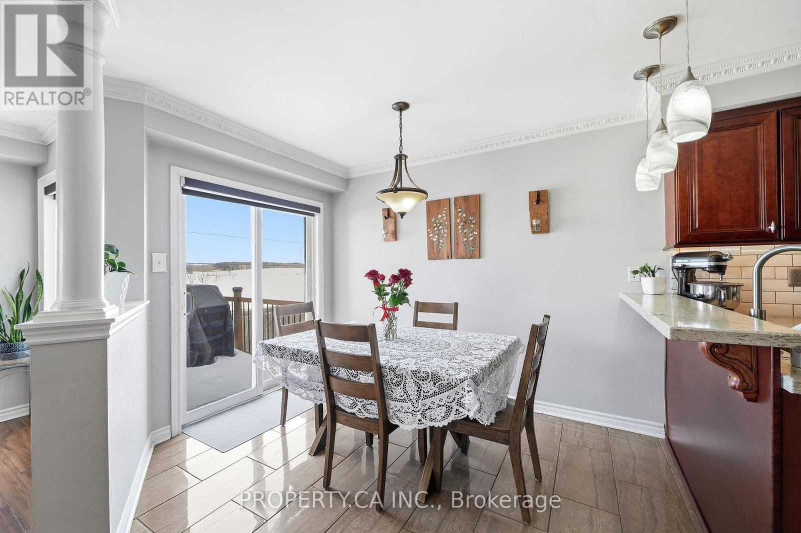 72 Beaverbrook Crescent, Vaughan, Ontario  L6A 3T3 - Photo 9 - N12891074