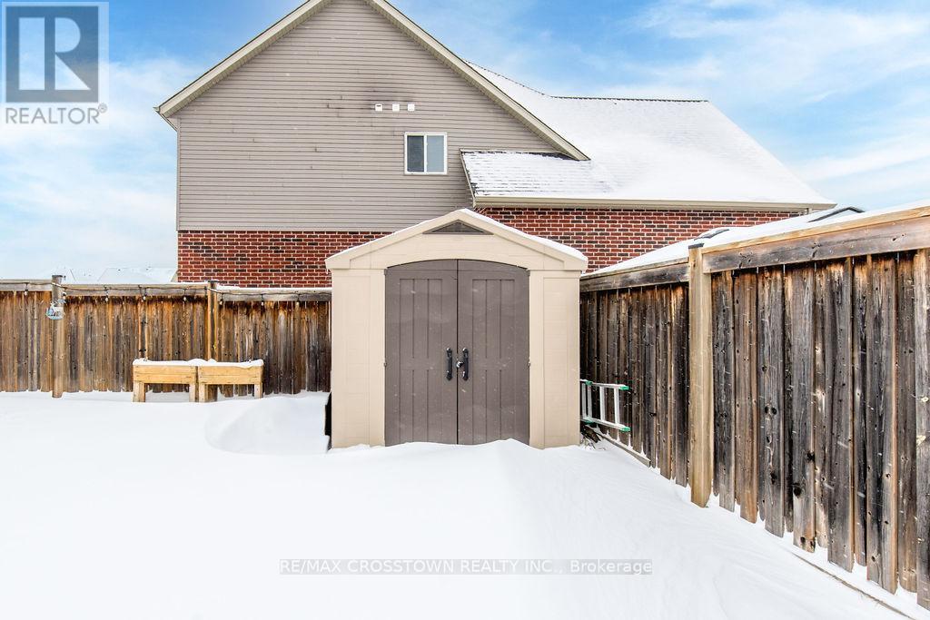 8 Brownley Lane, Essa (Angus), Ontario  L0M 1B0 - Photo 43 - N12891080