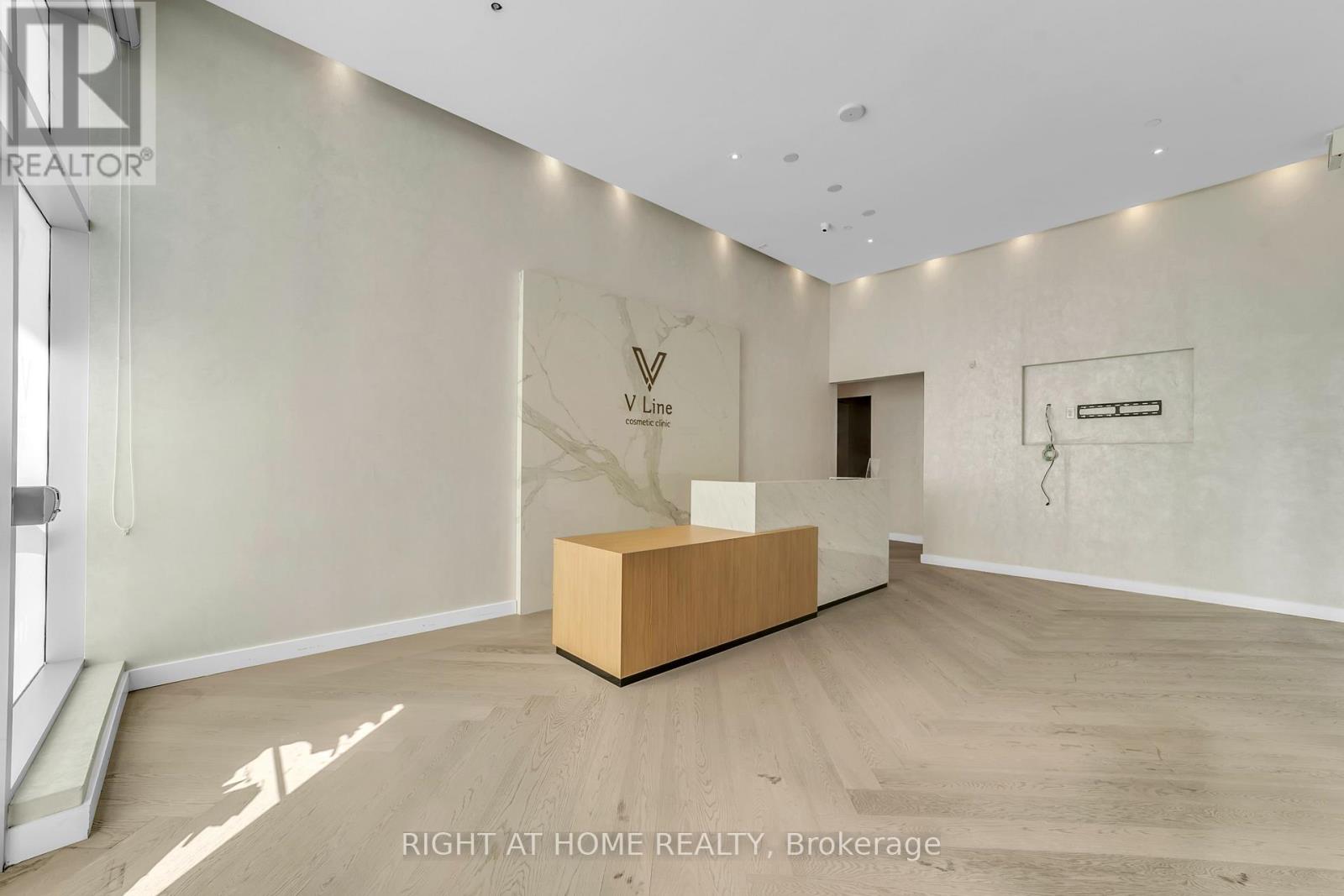 115/116 - 7191 Yonge Street, Markham (Grandview), Ontario  L3T 0C4 - Photo 17 - N12891094