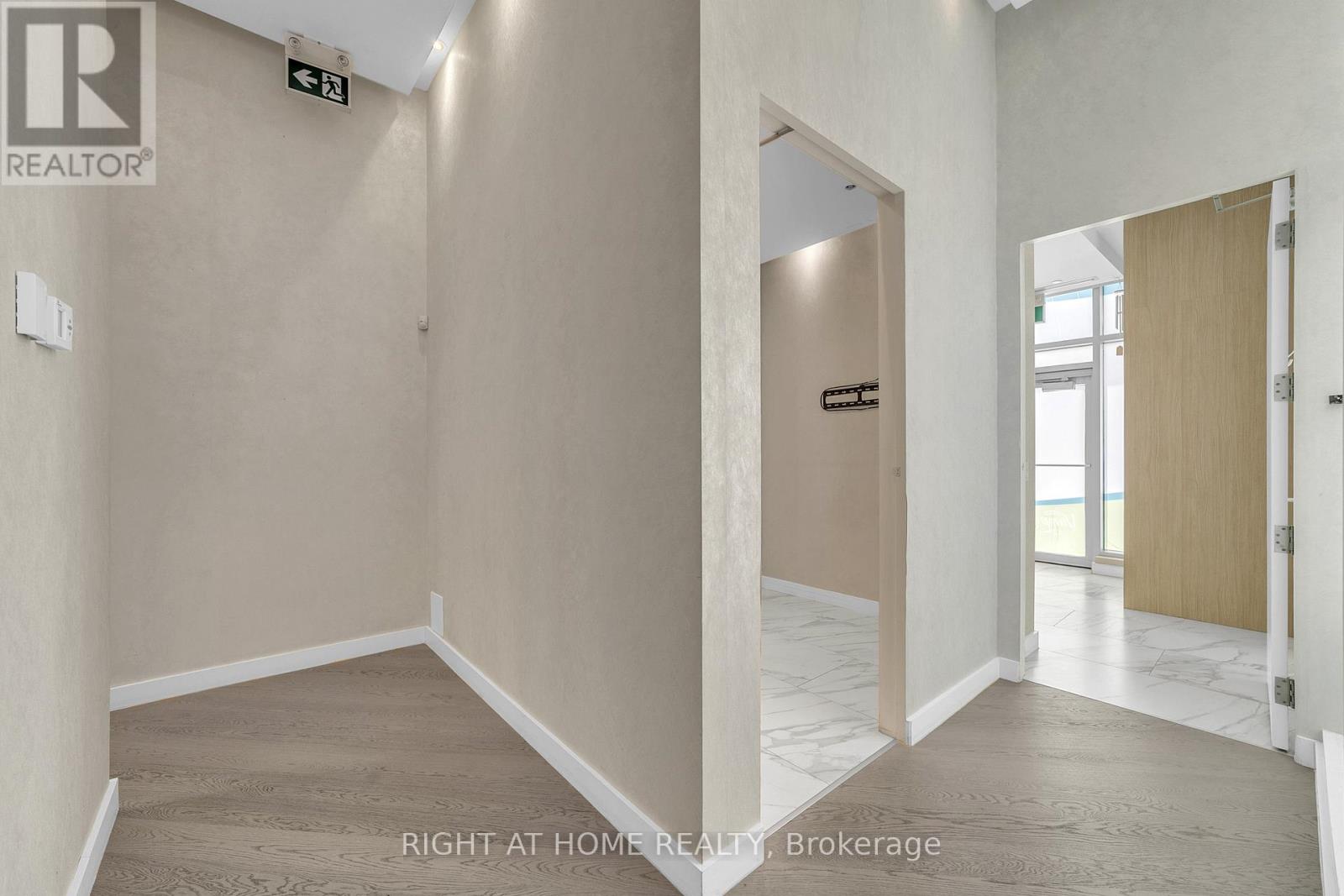 115/116 - 7191 Yonge Street, Markham (Grandview), Ontario  L3T 0C4 - Photo 25 - N12891094