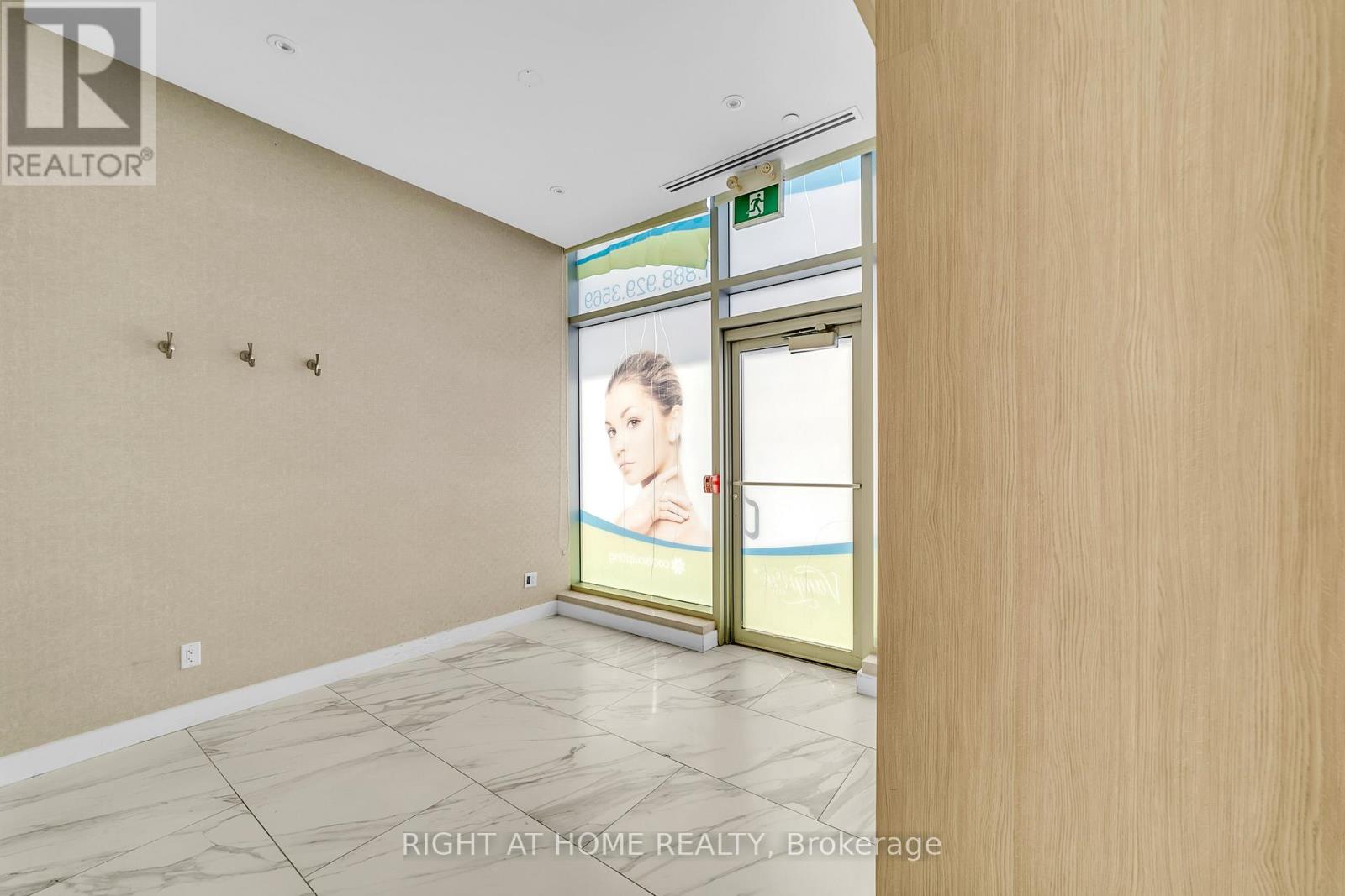 115/116 - 7191 Yonge Street, Markham (Grandview), Ontario  L3T 0C4 - Photo 28 - N12891094