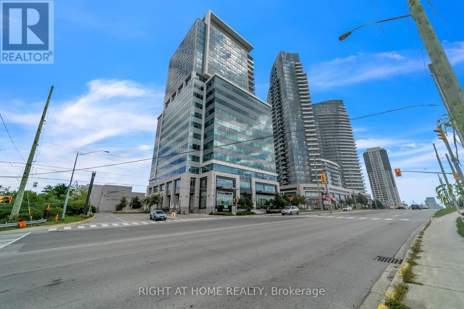 115/116 - 7191 Yonge Street, Markham (Grandview), Ontario  L3T 0C4 - Photo 3 - N12891094