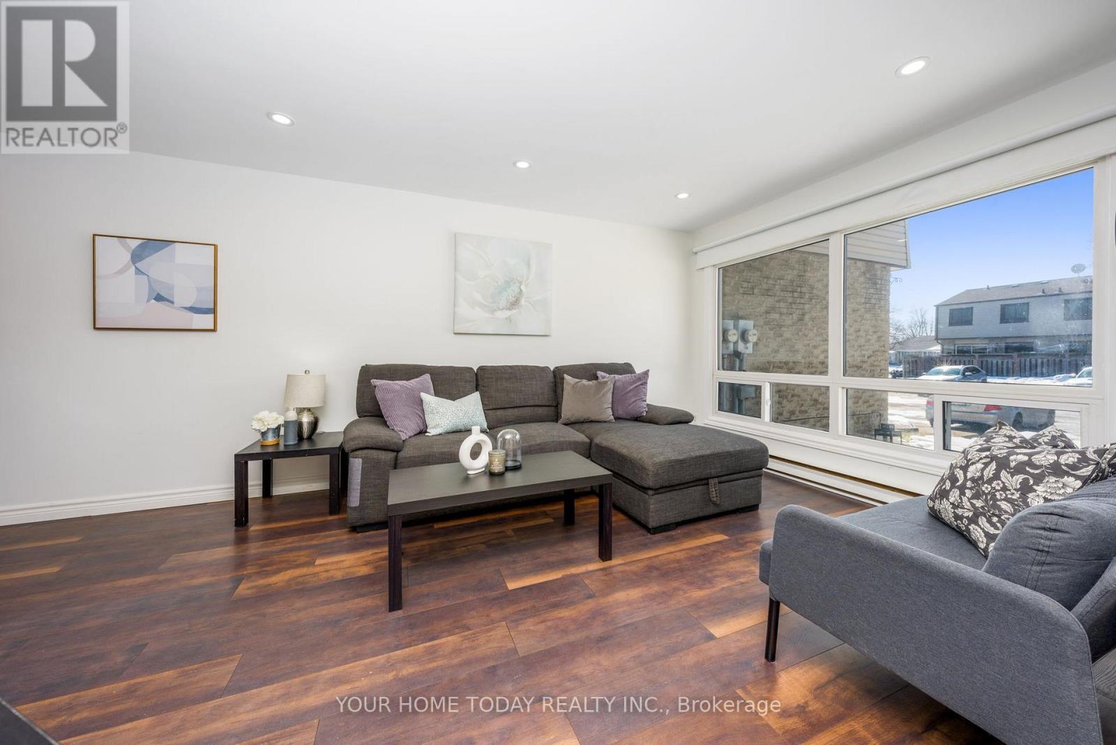 29 - 108 Sinclair Avenue, Halton Hills, Ontario  L7G 1J4 - Photo 10 - W12890800