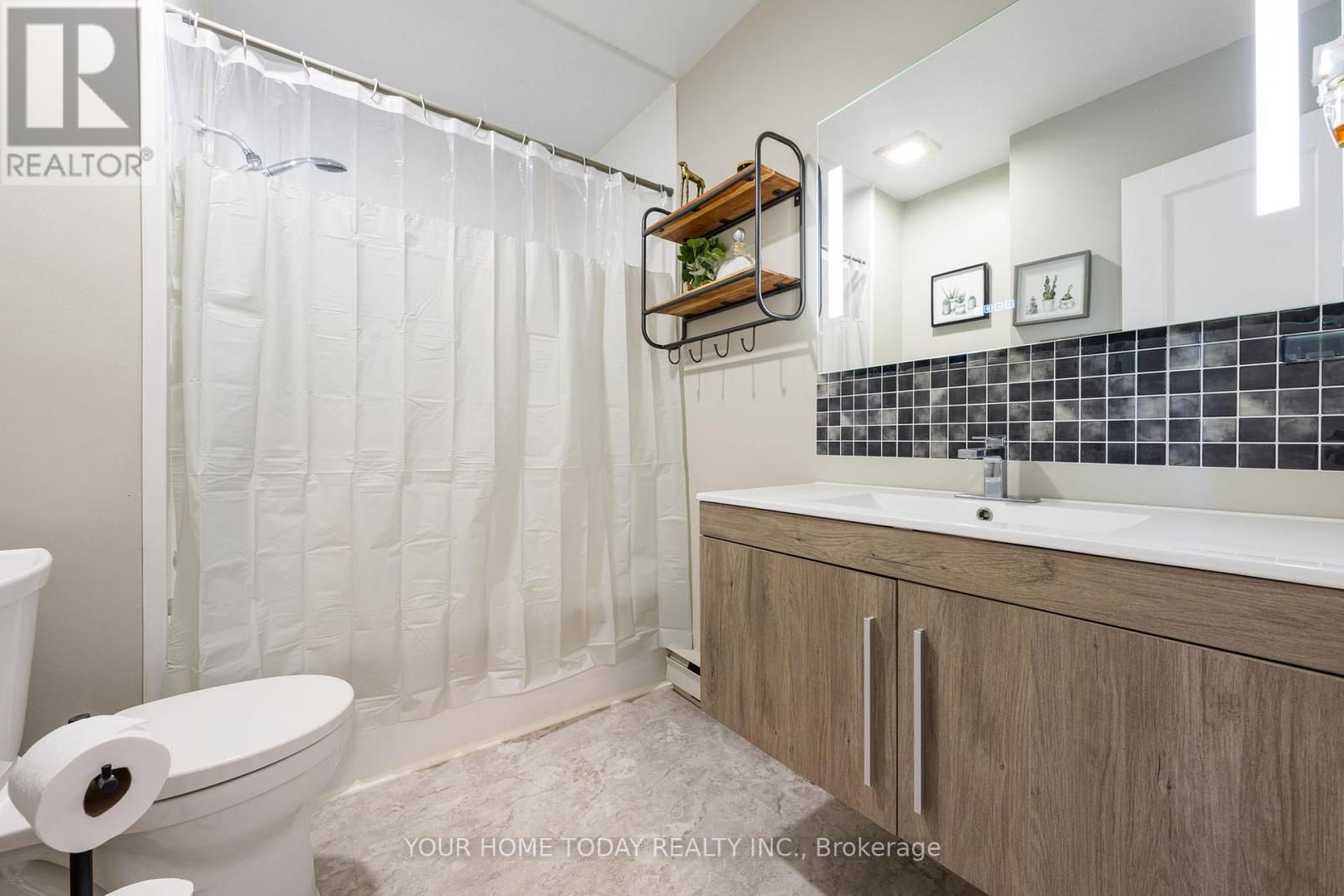 29 - 108 Sinclair Avenue, Halton Hills, Ontario  L7G 1J4 - Photo 21 - W12890800