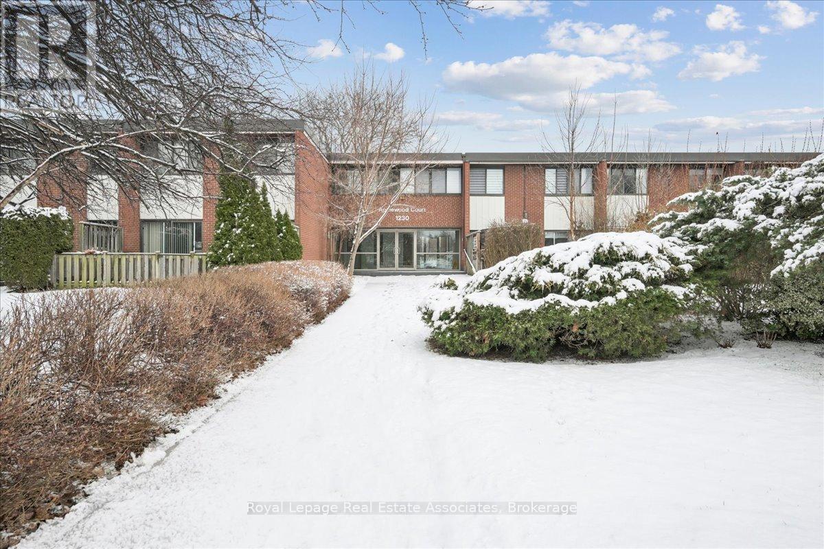 17 - 1230 GRIPSHOLM ROAD, mississauga (applewood), Ontario