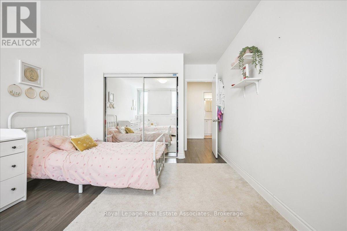 17 - 1230 Gripsholm Road, Mississauga (Applewood), Ontario  L4Y 2G9 - Photo 24 - W12890806