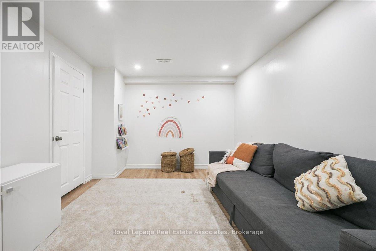 17 - 1230 Gripsholm Road, Mississauga (Applewood), Ontario  L4Y 2G9 - Photo 31 - W12890806