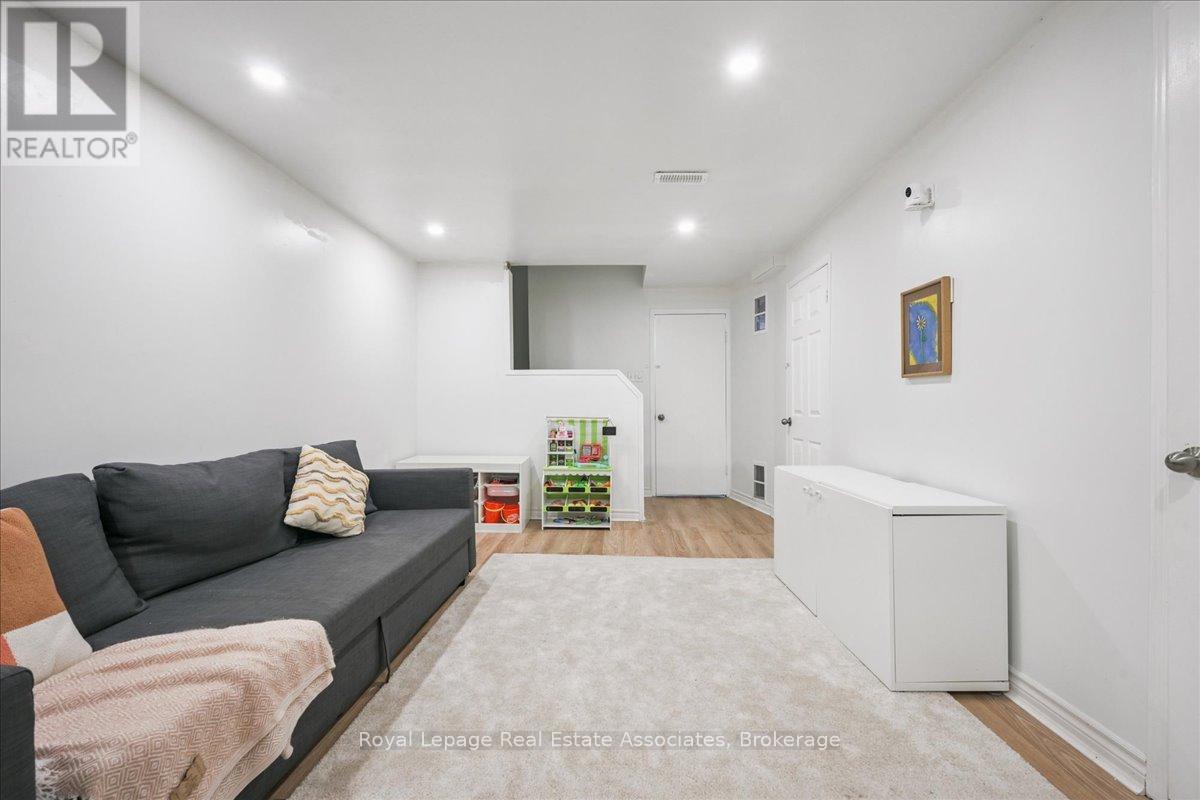 17 - 1230 Gripsholm Road, Mississauga (Applewood), Ontario  L4Y 2G9 - Photo 34 - W12890806