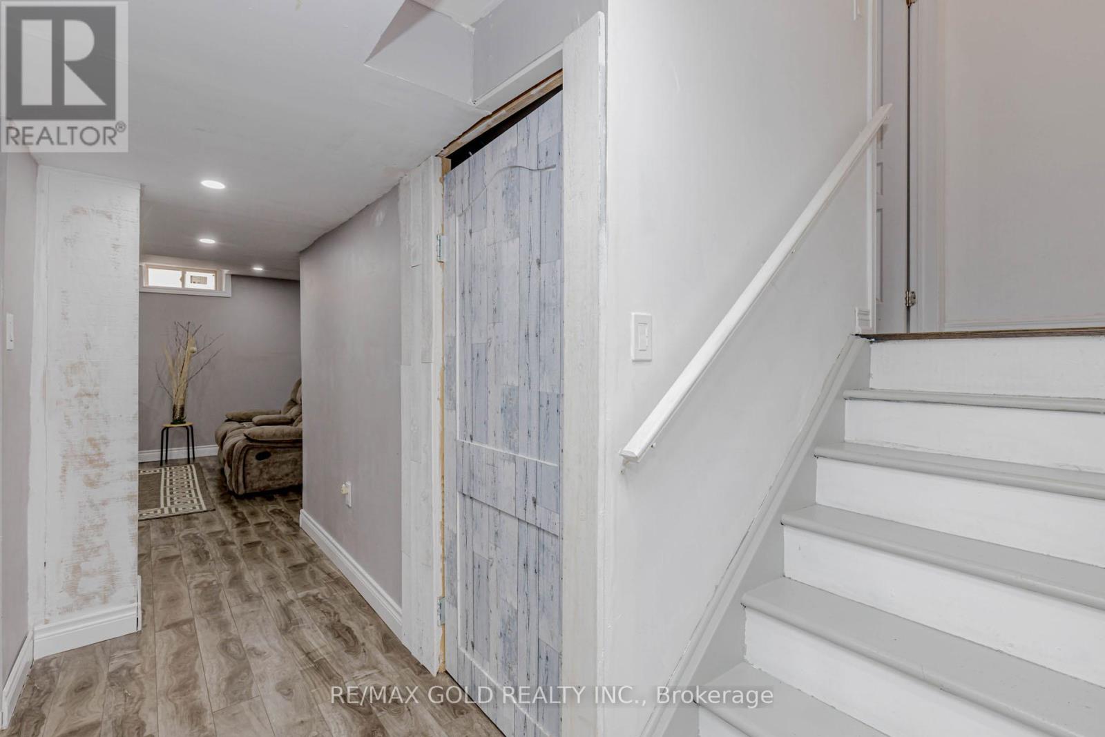 39 Chesterwood Crescent, Brampton, Ontario  L6Y 0Z4 - Photo 43 - W12890818