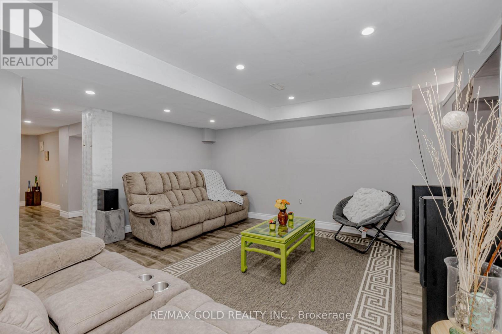 39 Chesterwood Crescent, Brampton, Ontario  L6Y 0Z4 - Photo 46 - W12890818