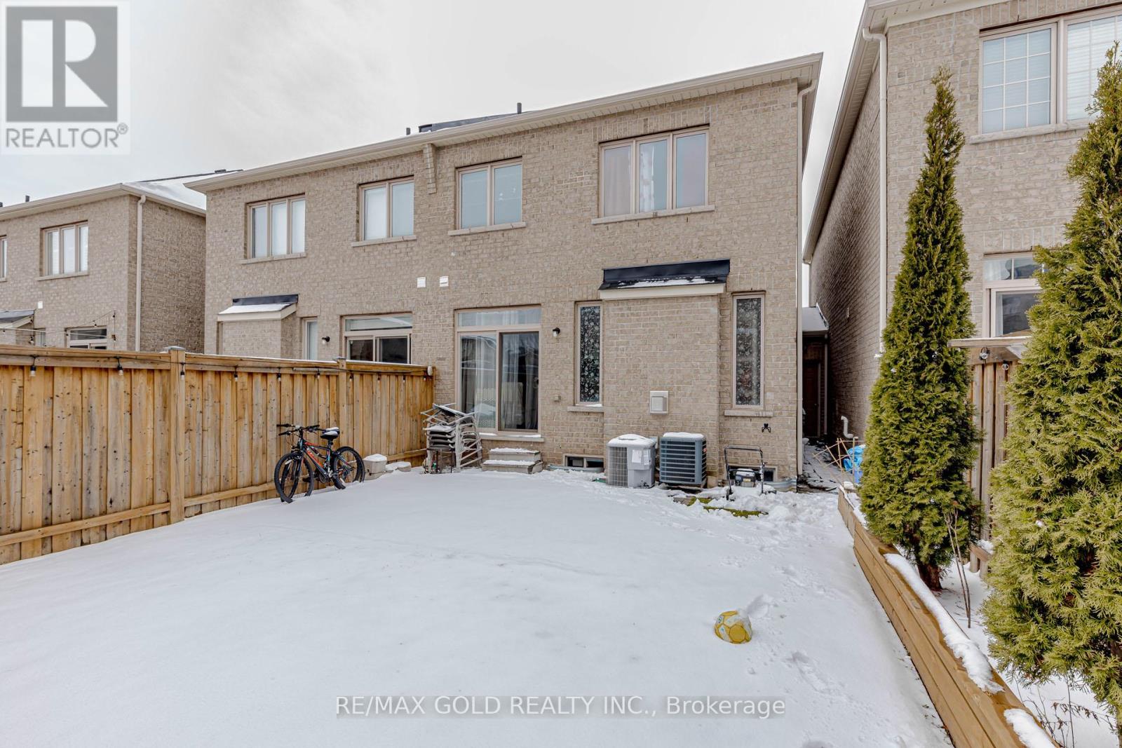 39 Chesterwood Crescent, Brampton, Ontario  L6Y 0Z4 - Photo 49 - W12890818
